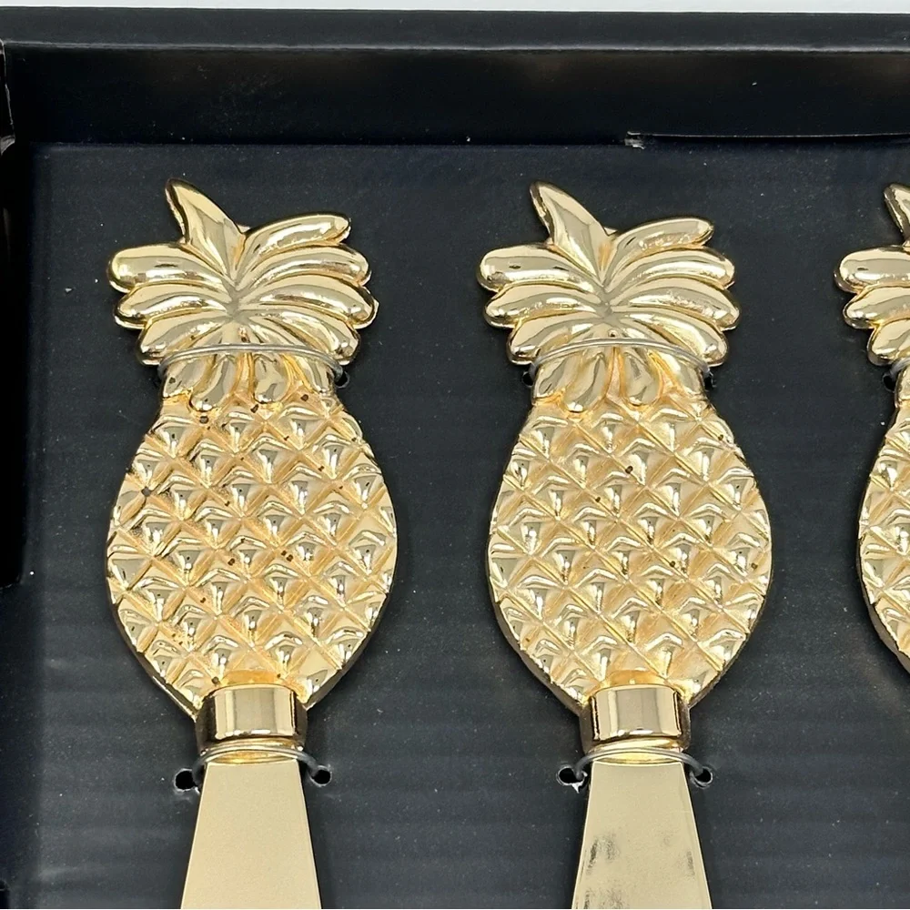 Godinger Pineapple Design Dessert Cheese Spreaders Gold Finish Set of Four w/box